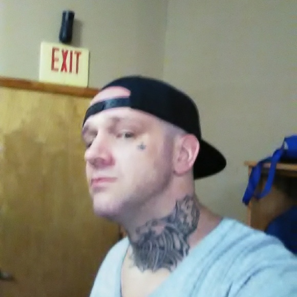 Meet your Posher, Zachary - Picture 2 of 8